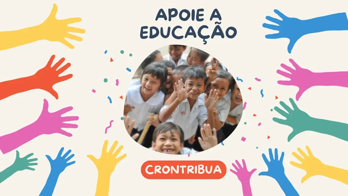 Apoie a Educação: crianças felizes em sala de aula com mãos coloridas ao redor representando apoio e comunidade educacional