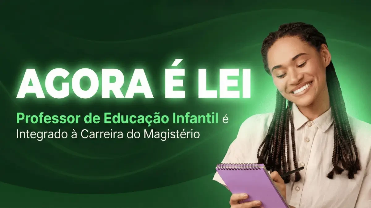 Arte digital com fundo verde escrito 'Agora é Lei' e foto de uma professora sorrindo ao lado